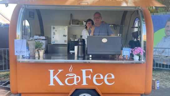 Kafee, coffee on wheels - mobiele koffiebar