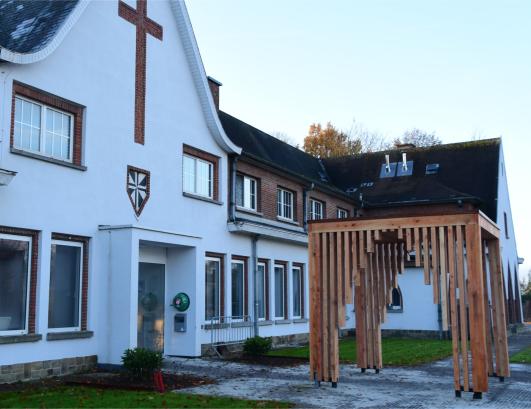 Kubus ingang Dominicanessenklooster