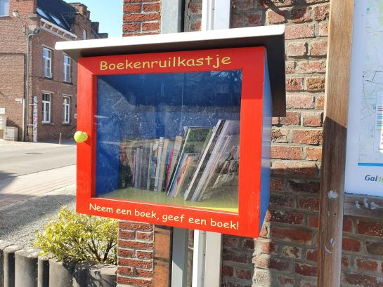 boekenruilkastje in het straatbeeld