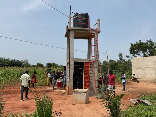 waterput in Togo gebouwd door vzw Akouyo