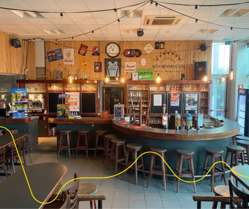 Interieur van de cafetaria De Koornmolen